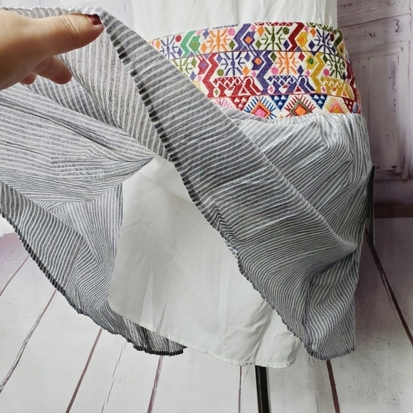 Signature Studio Multicolor Patterned Skirt - Picture 11 of 16